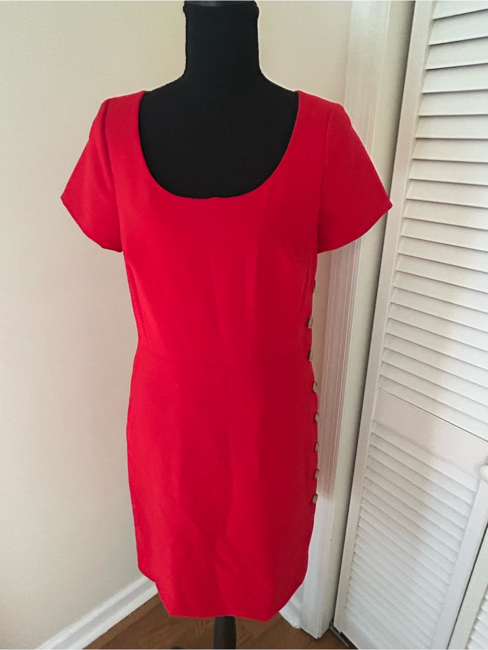 Ann Taylor Red Scoop-Neck Short-Sleeve Sheath Dress